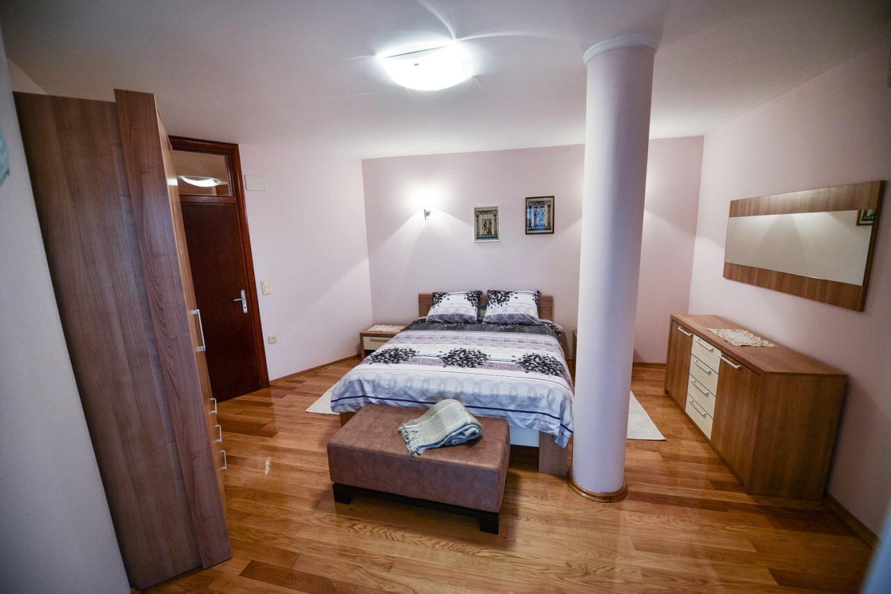 Apartman Natalija Banyaluka Dış mekan fotoğraf