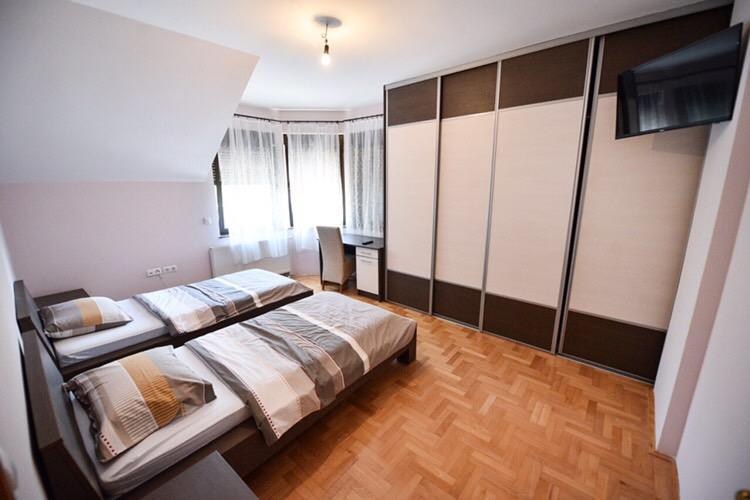 Apartman Natalija Banyaluka Dış mekan fotoğraf